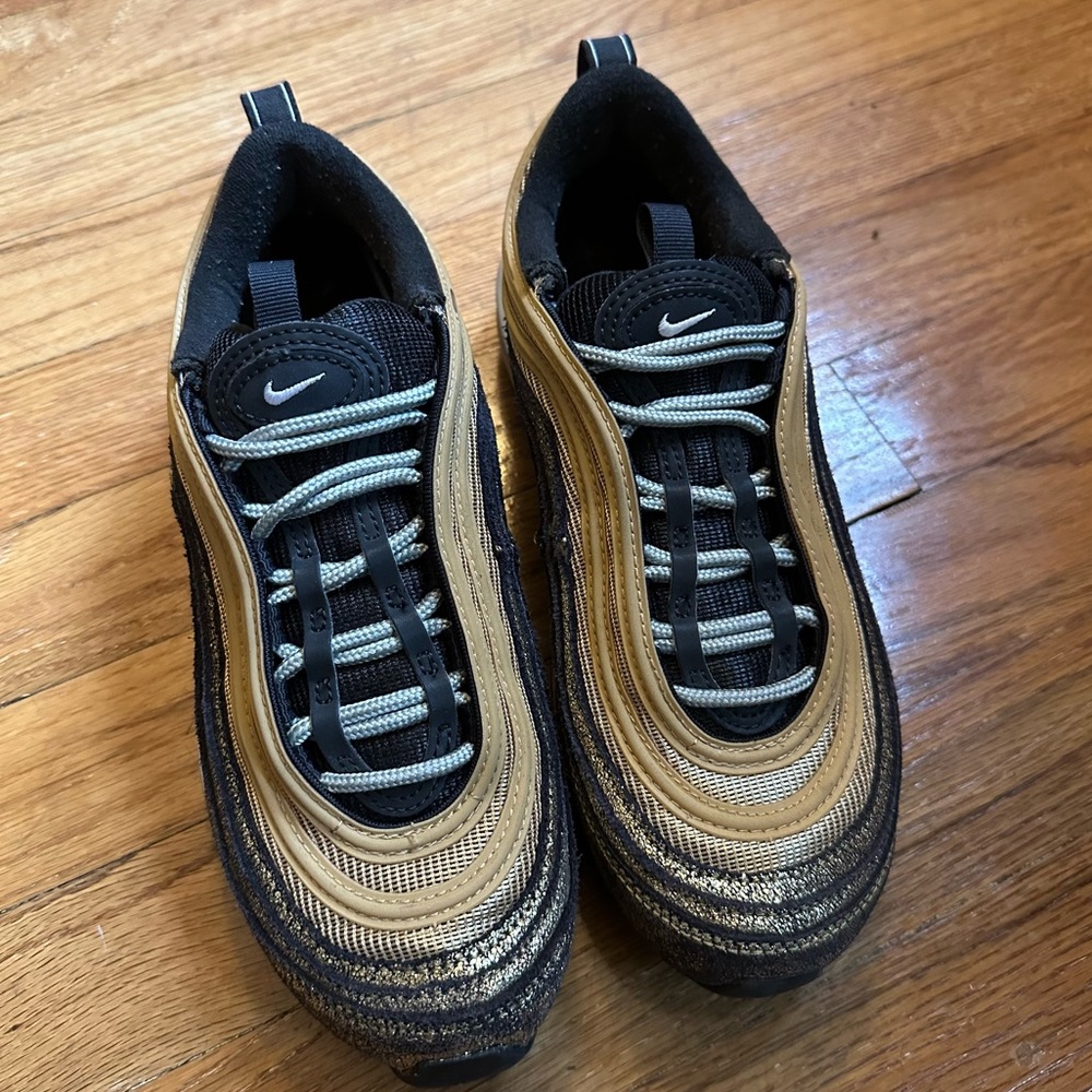 Nike Air Max 97 Black & Gold Size 6.5 - Like New